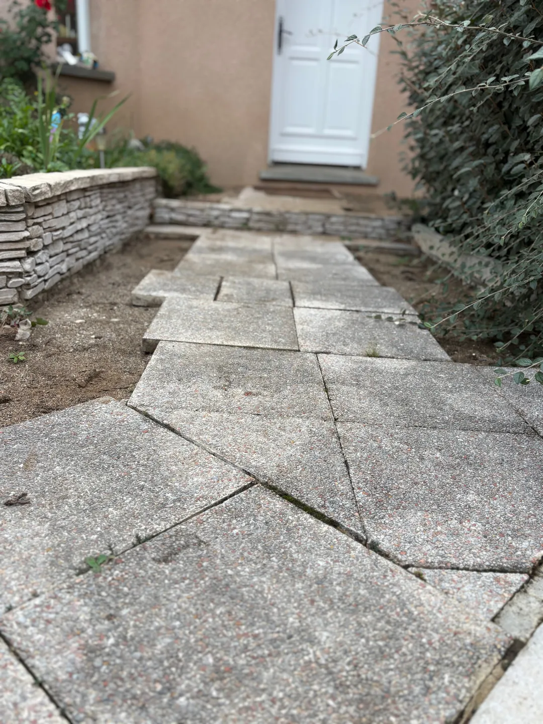 Création terrasse grès cérame martres de veyre LRB PAYSAGE 63-8